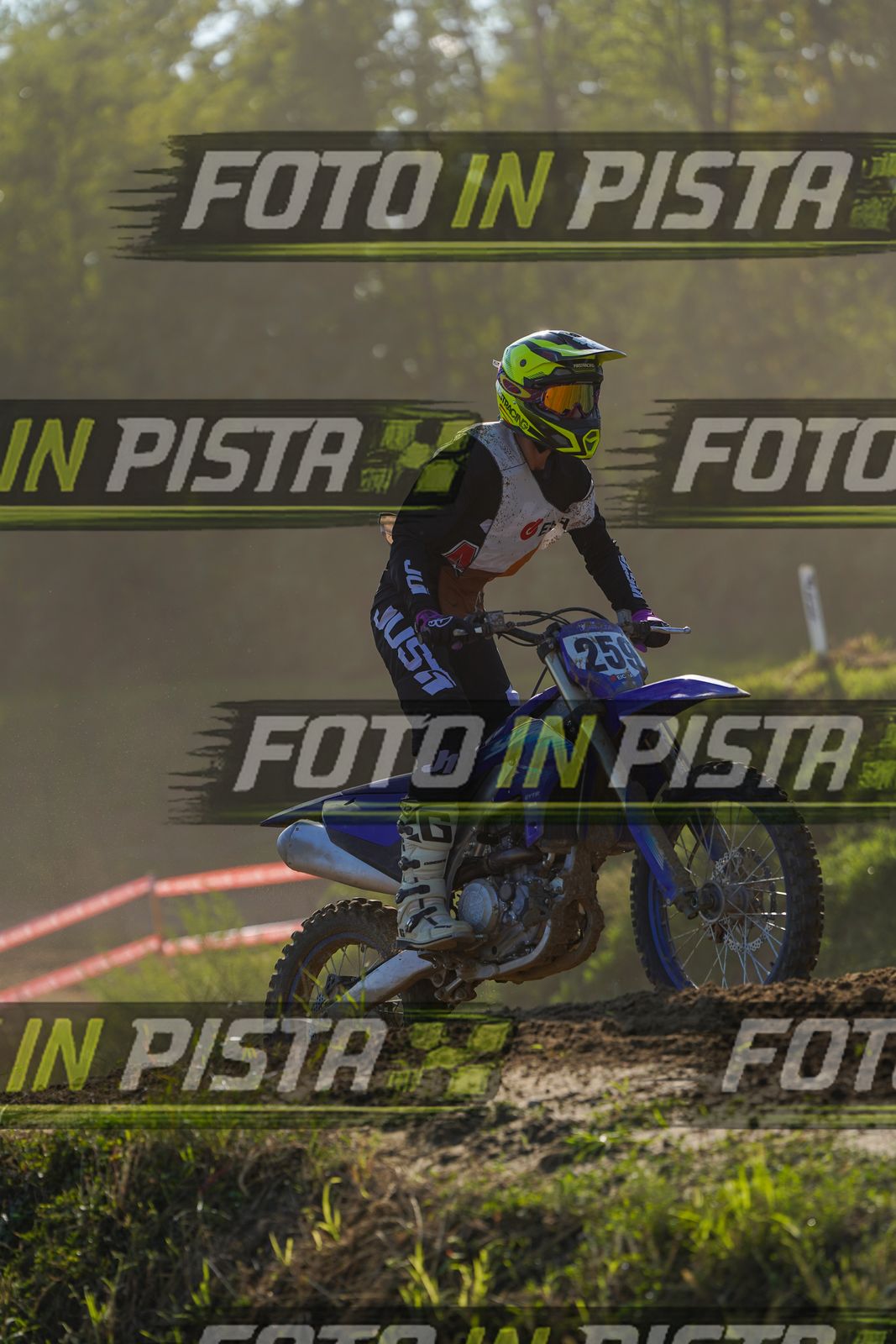 EICMA 19-09 16:00-17:00 · DOS00706