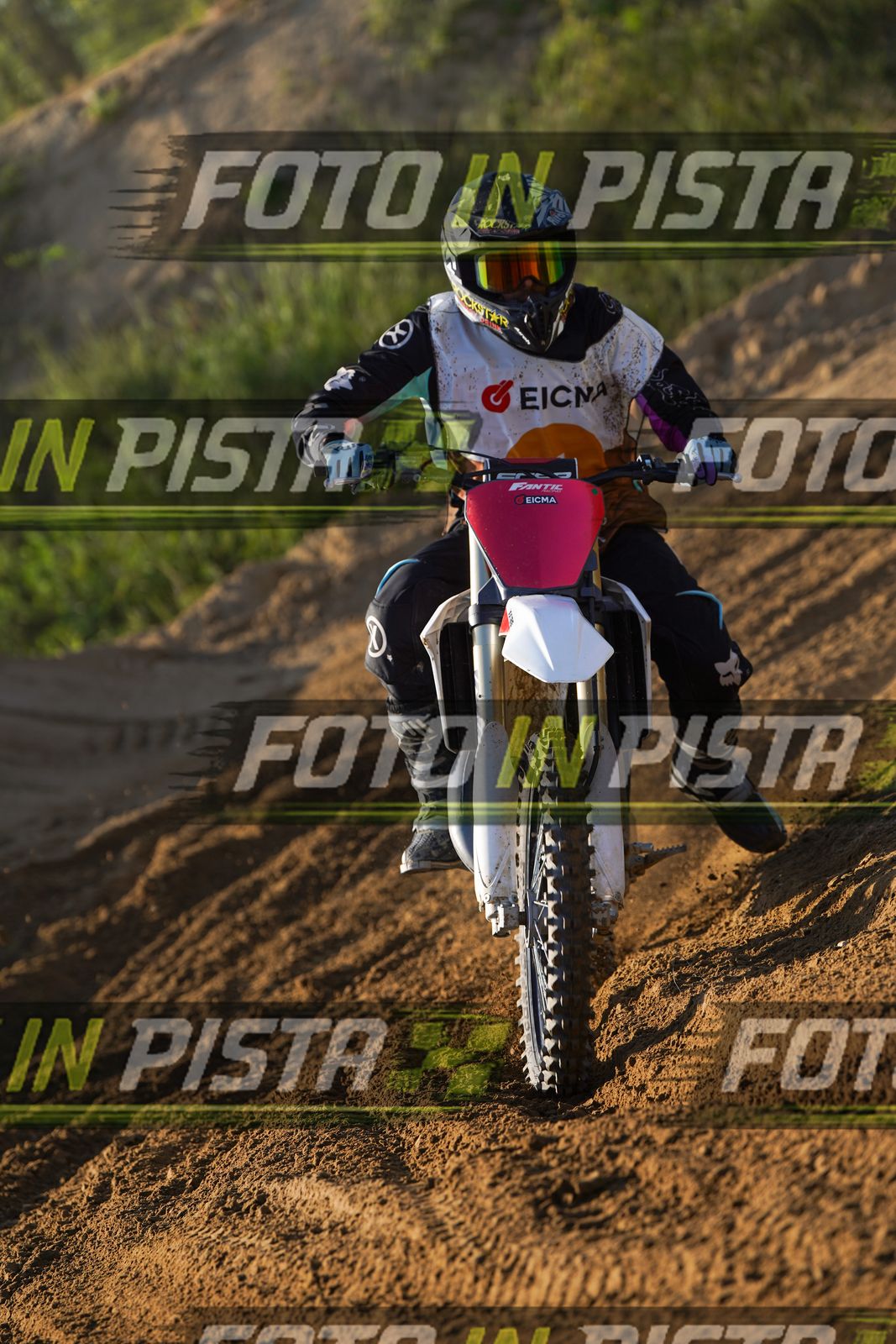 EICMA 19-09 16:00-17:00 · DOS00747