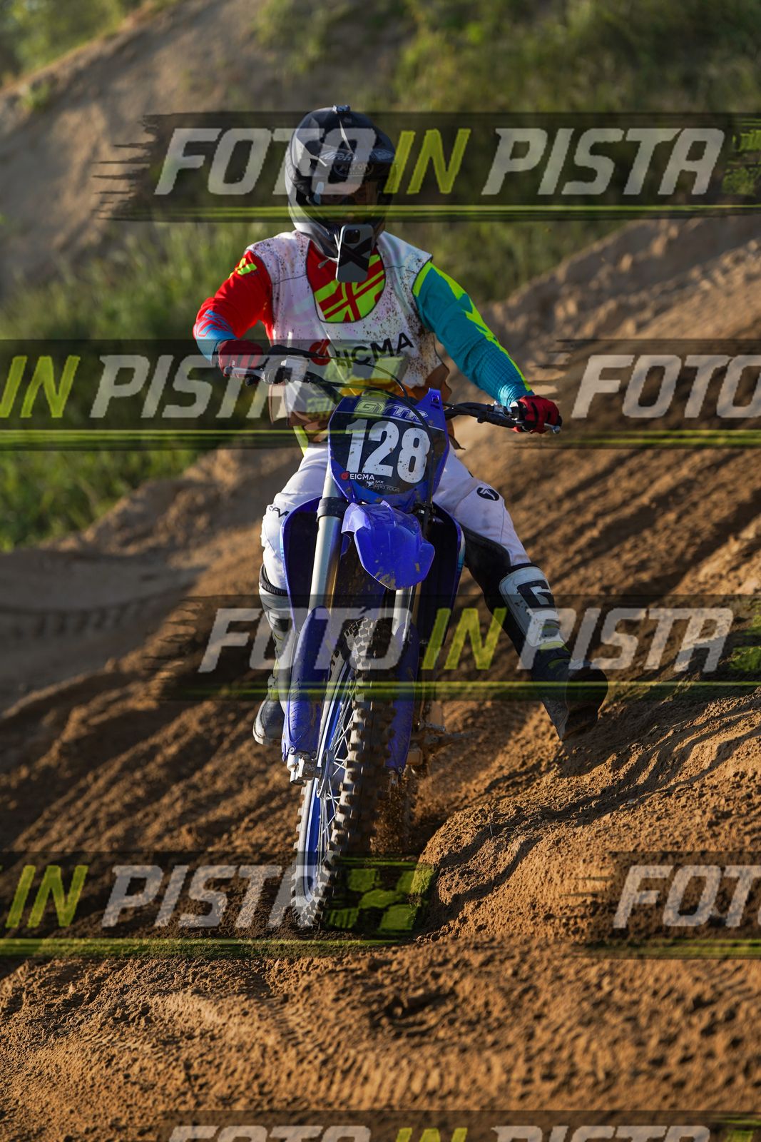 EICMA 19-09 16:00-17:00 · DOS00750