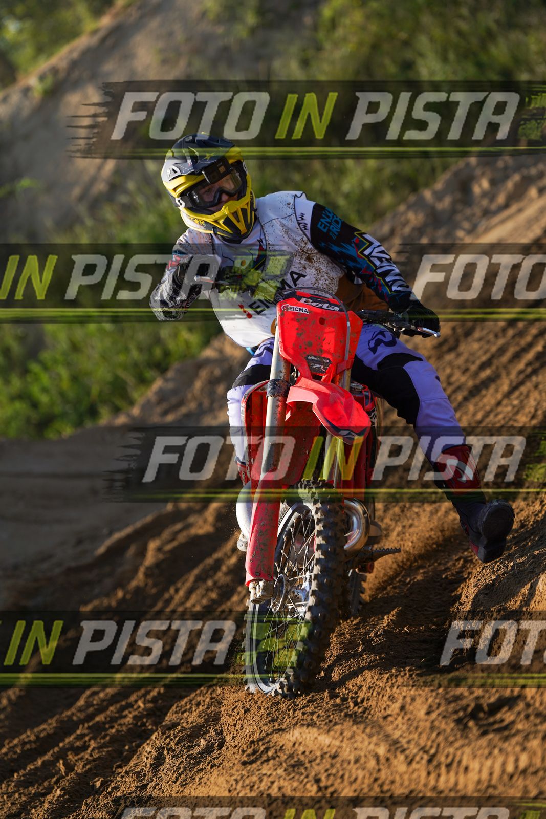 EICMA 19-09 16:00-17:00 · DOS00766