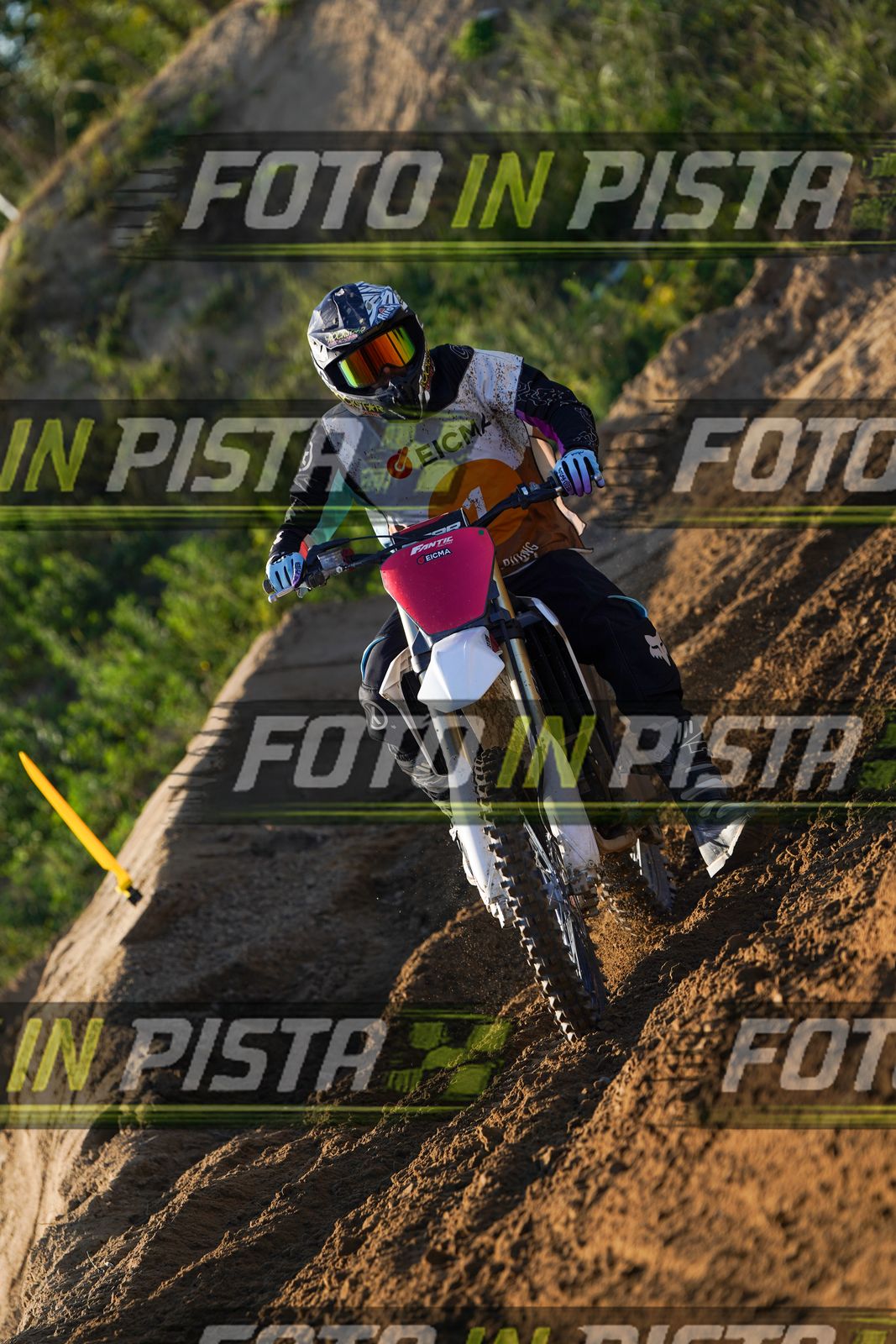 EICMA 19-09 16:00-17:00 · DOS00795