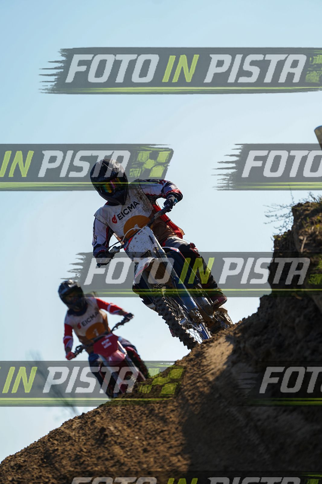 EICMA 19-09 16:00-17:00 · DOS00804