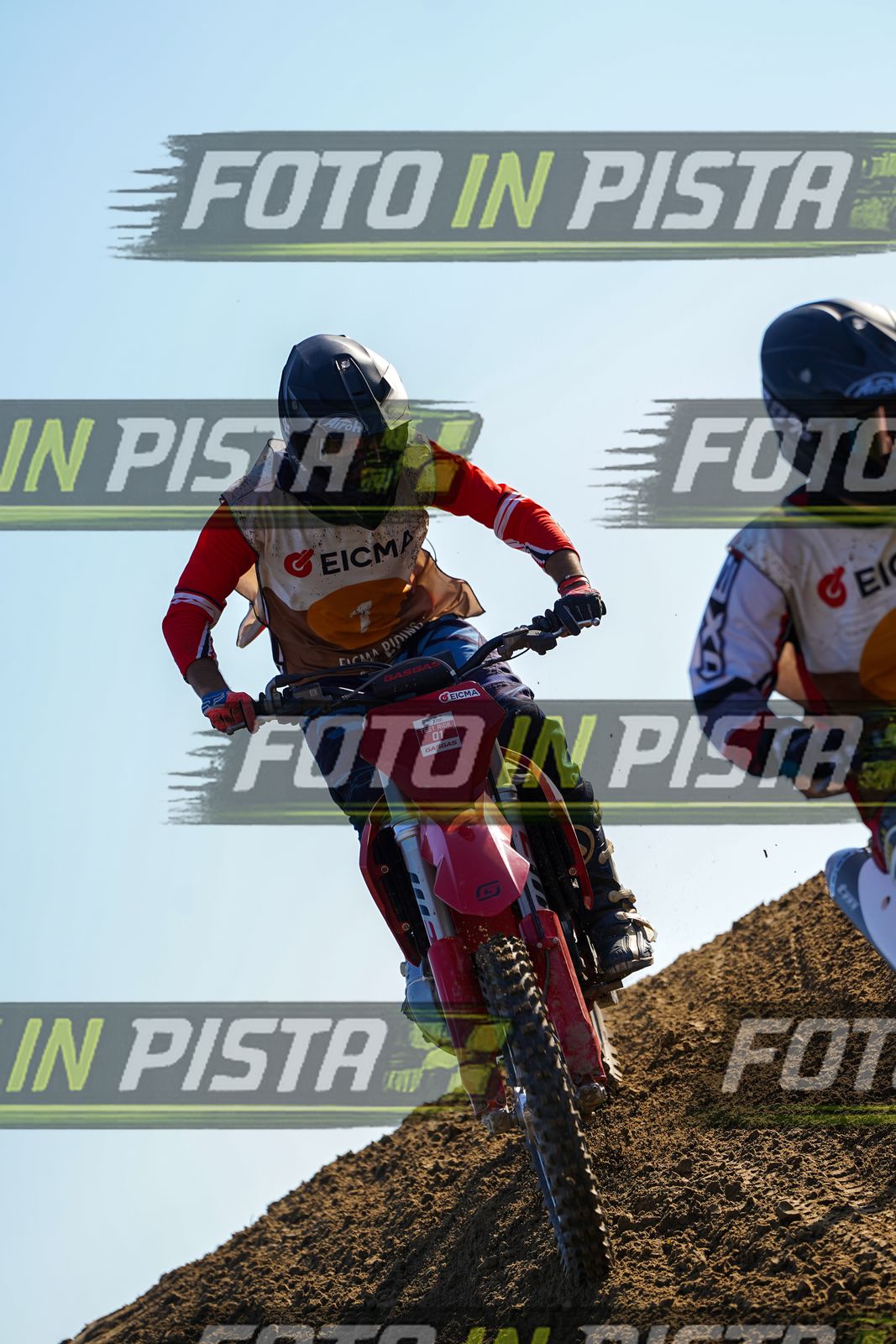 EICMA 19-09 16:00-17:00 · DOS00807