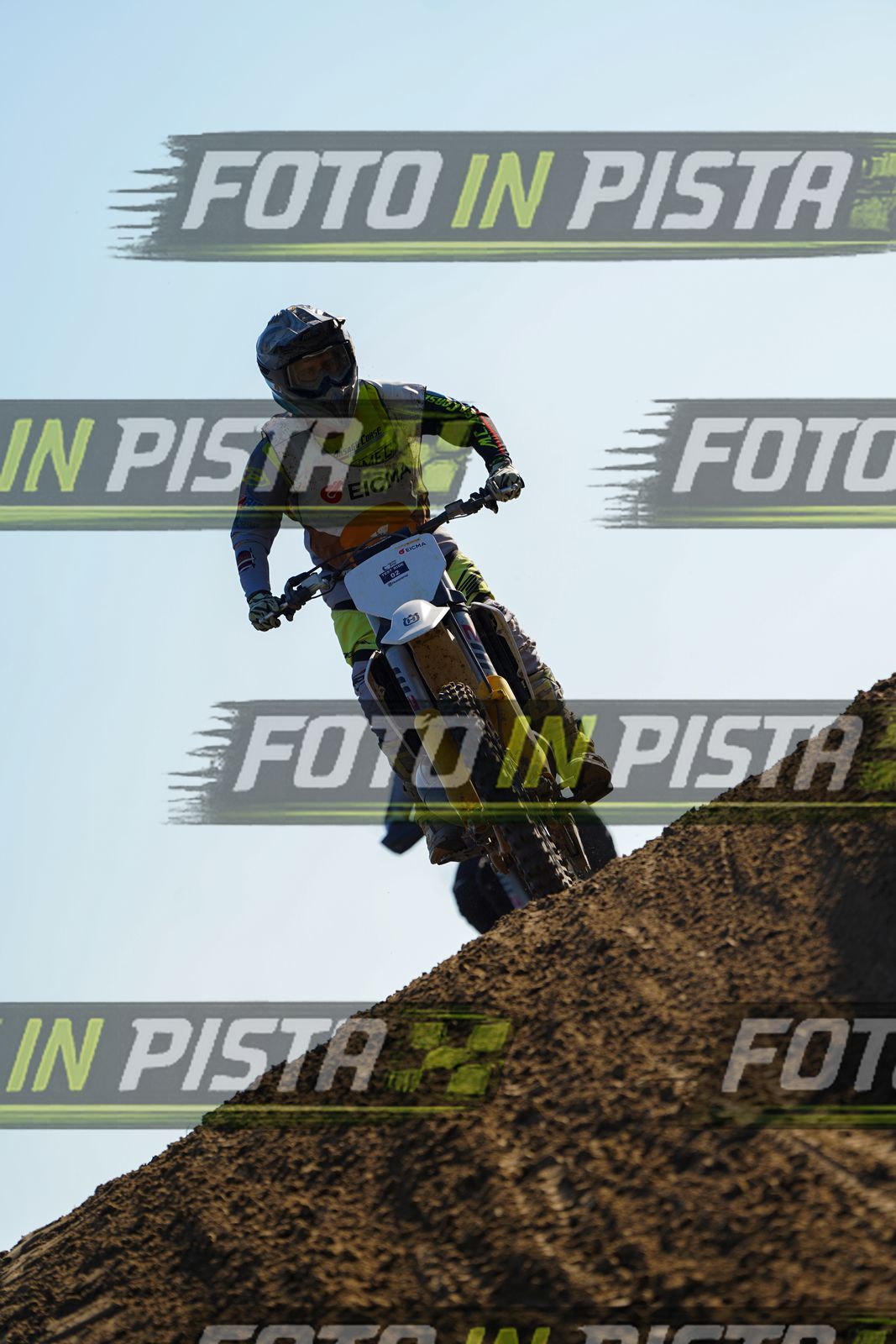 EICMA 19-09 16:00-17:00 · DOS00808