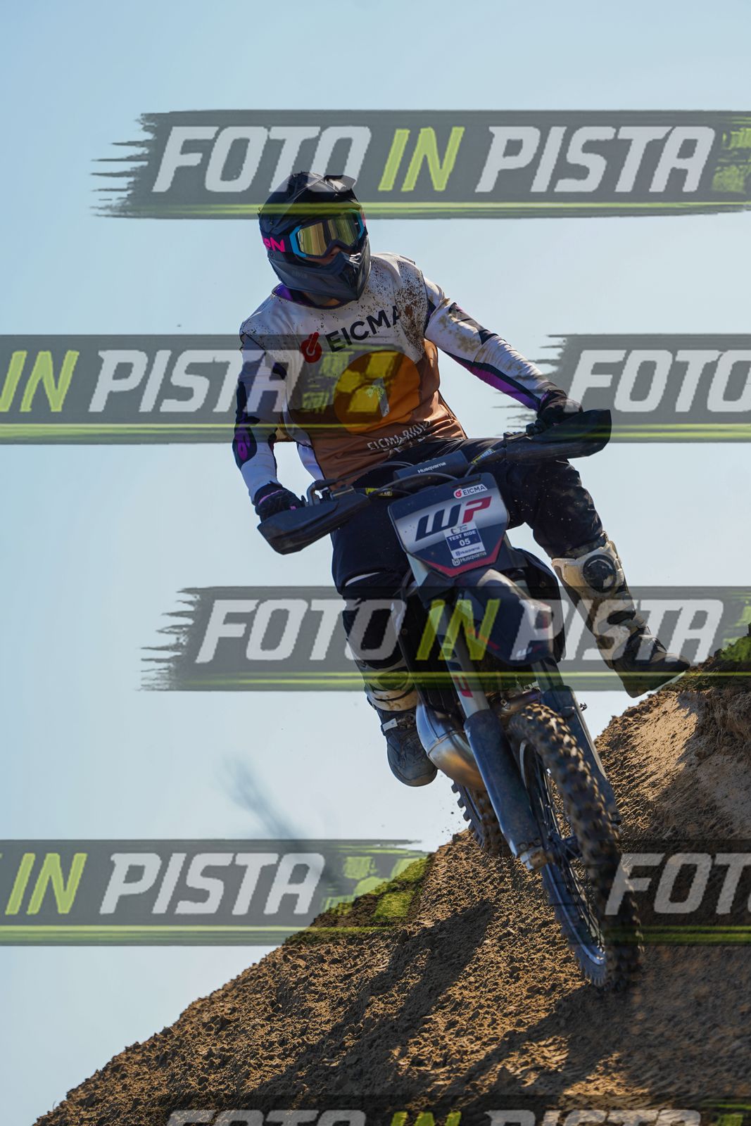 EICMA 19-09 16:00-17:00 · DOS00813