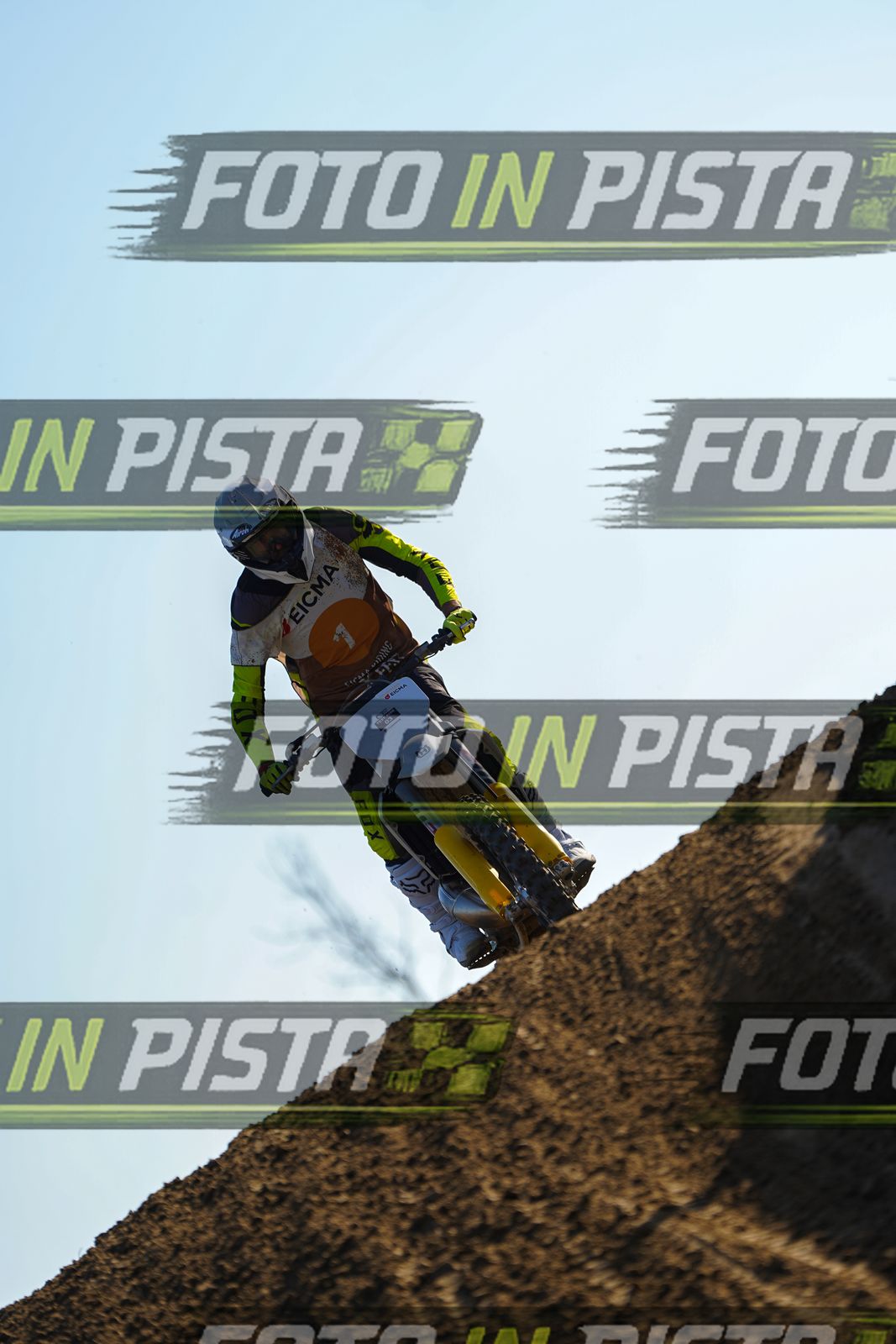 EICMA 19-09 16:00-17:00 · DOS00814