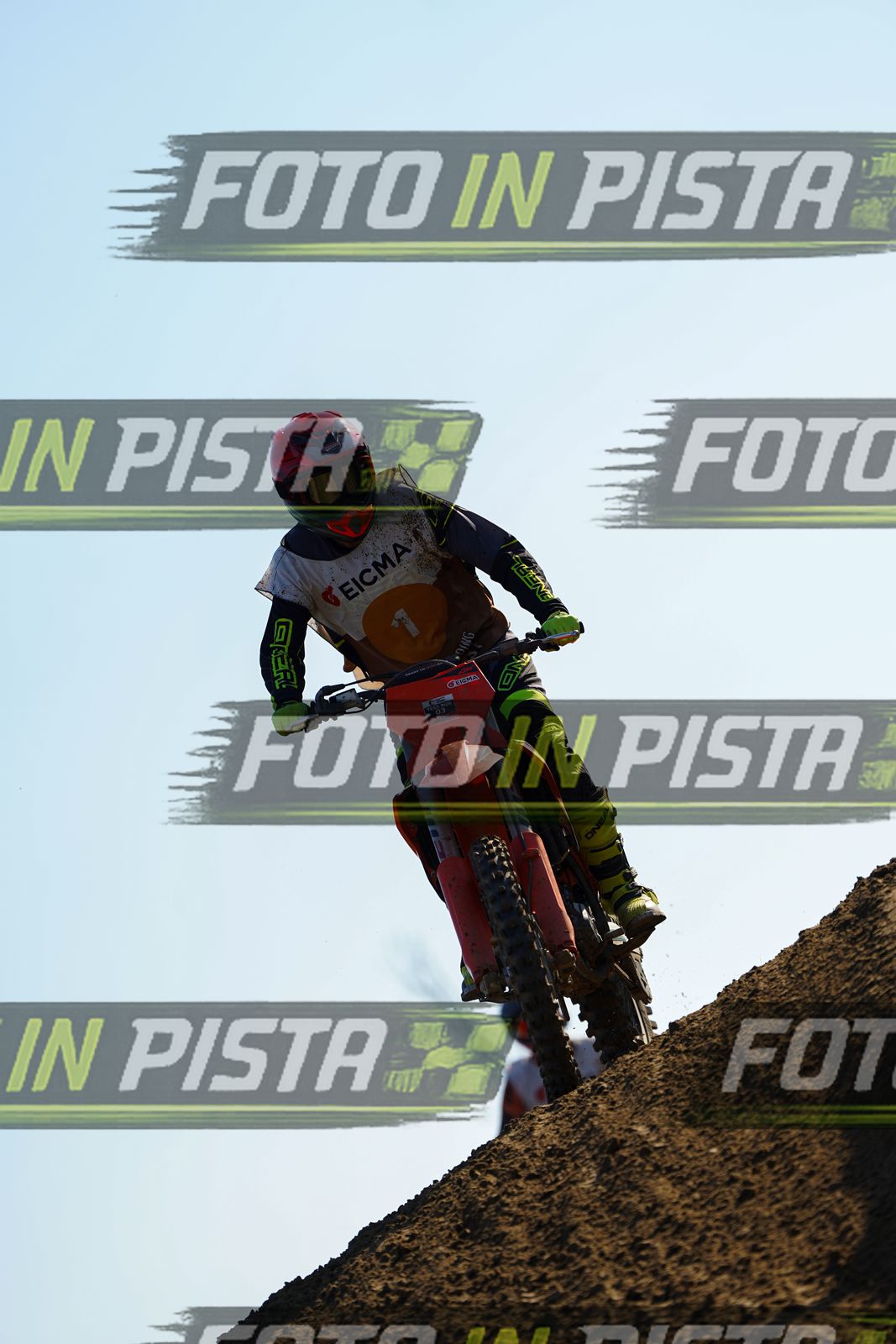 EICMA 19-09 16:00-17:00 · DOS00817