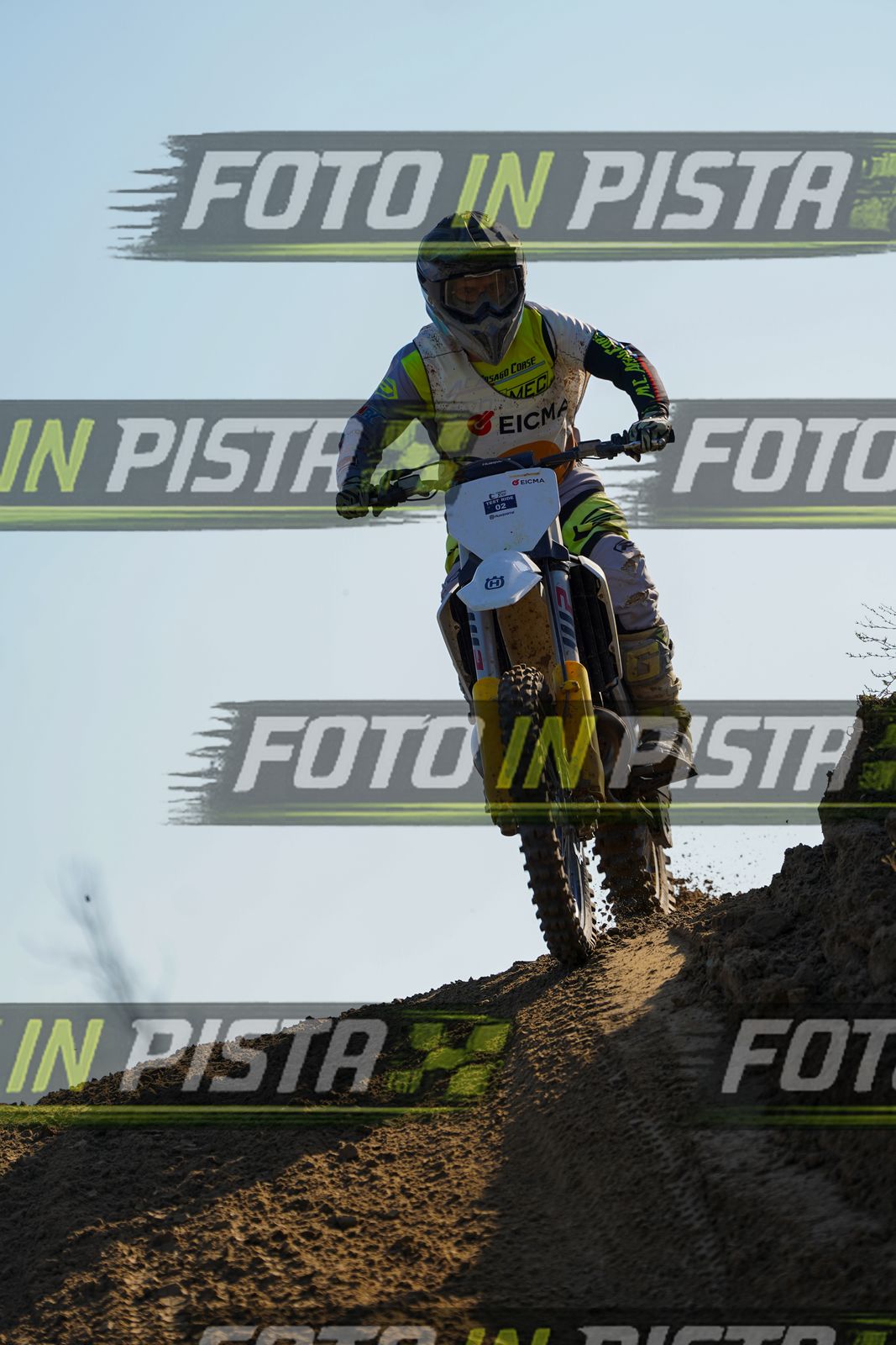 EICMA 19-09 16:00-17:00 · DOS00844
