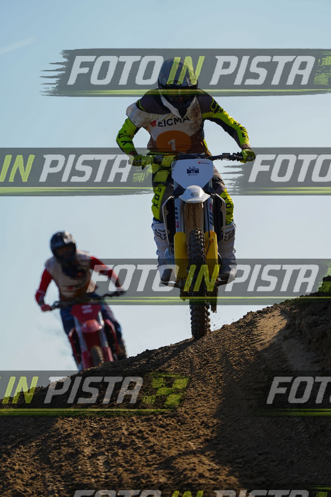EICMA 19-09 16:00-17:00 · DOS00853