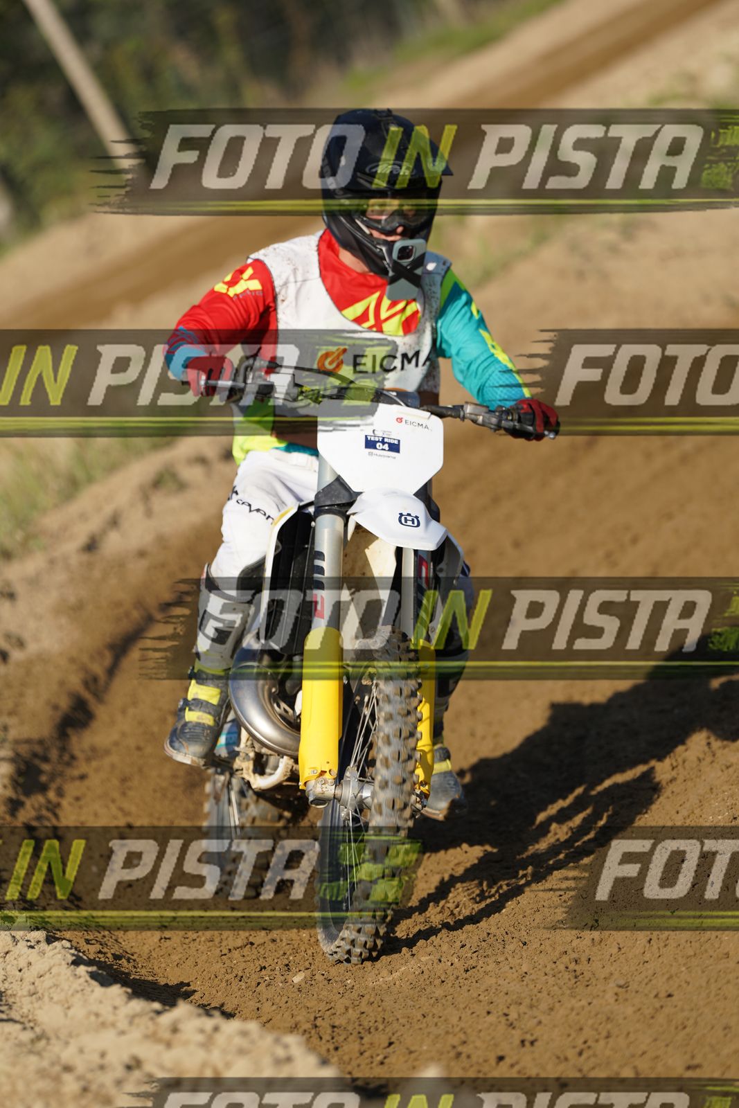 EICMA 19-09 16:00-17:00 · DOS00877