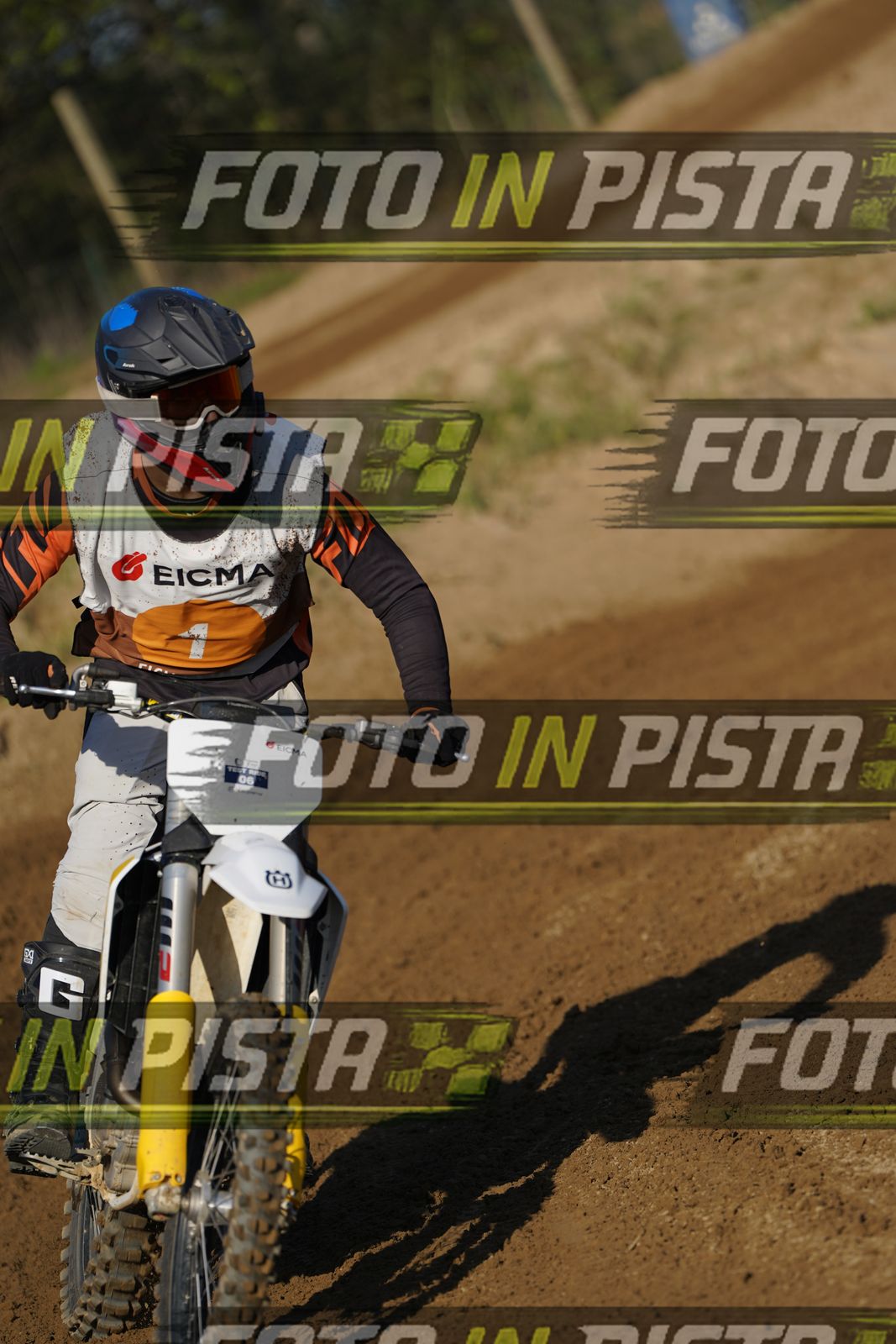 EICMA 19-09 16:00-17:00 · DOS00884