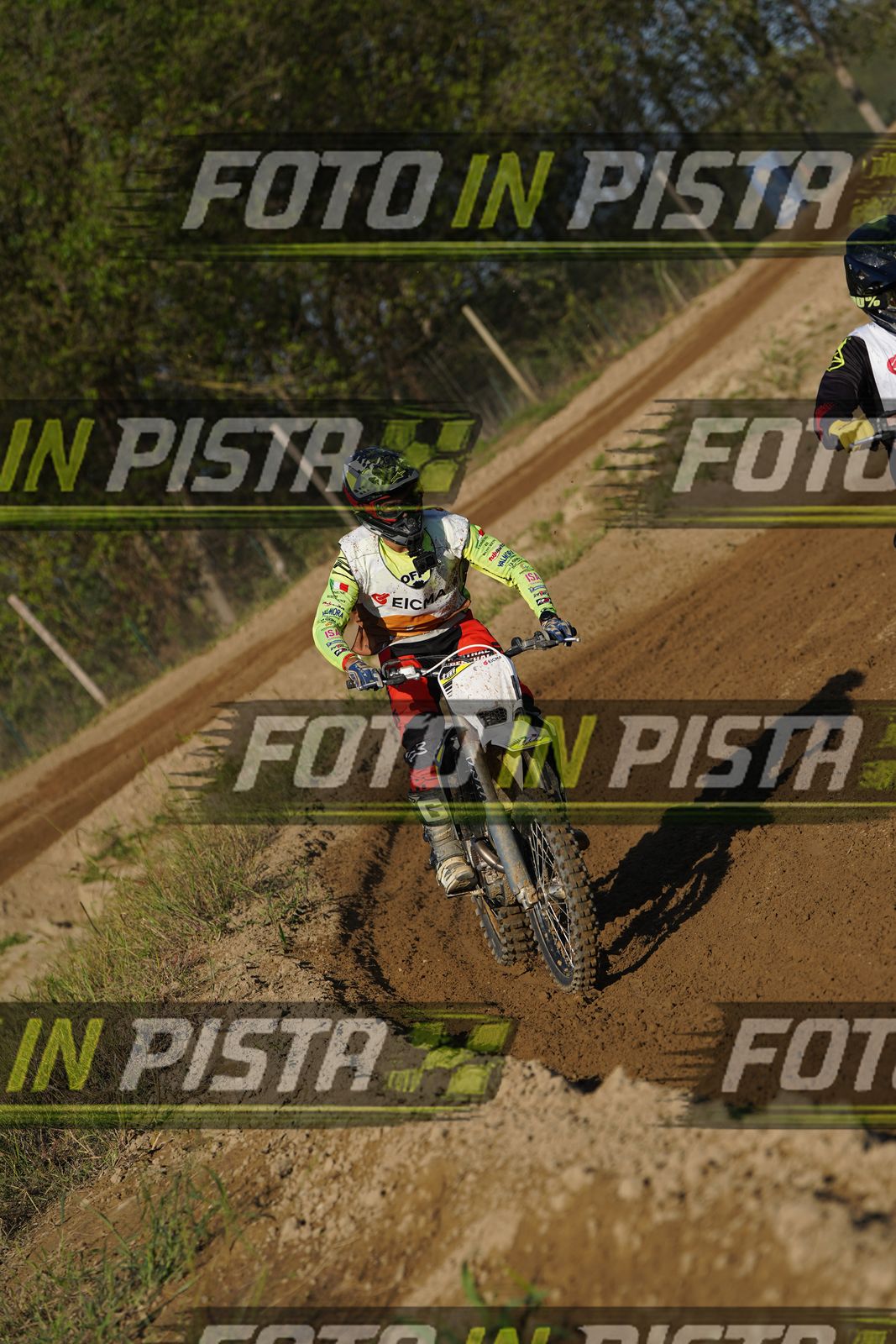 EICMA 19-09 16:00-17:00 · DOS00892