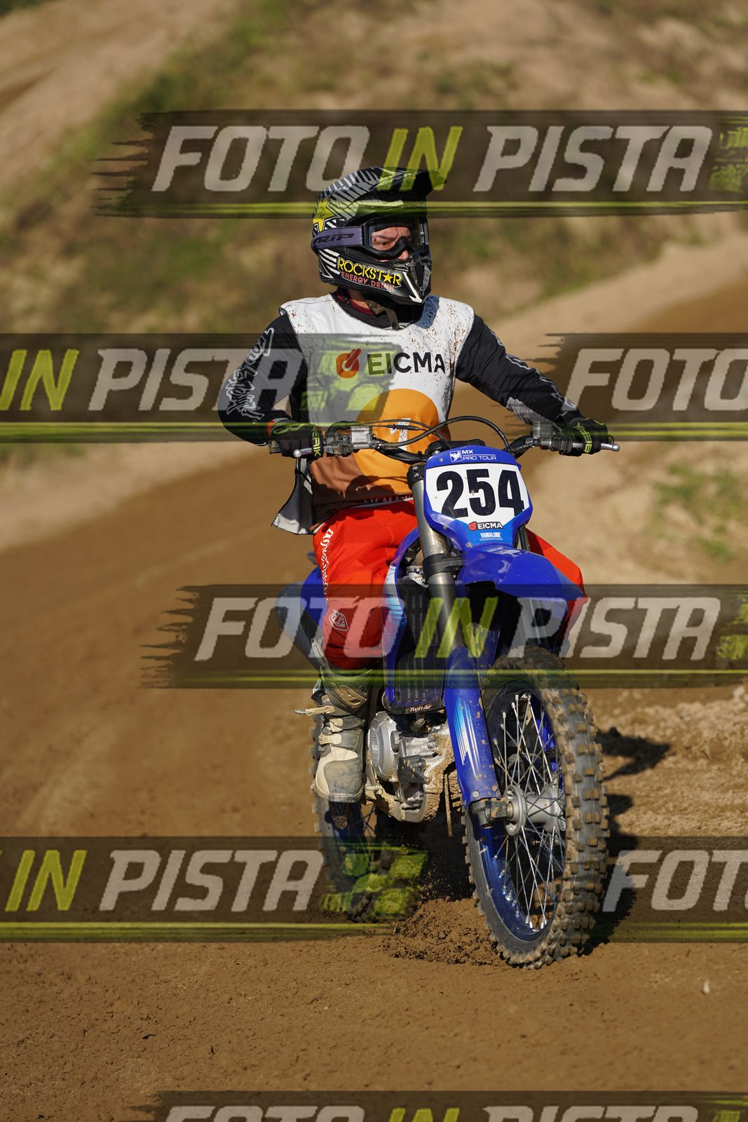 EICMA 19-09 16:00-17:00 · DOS00896