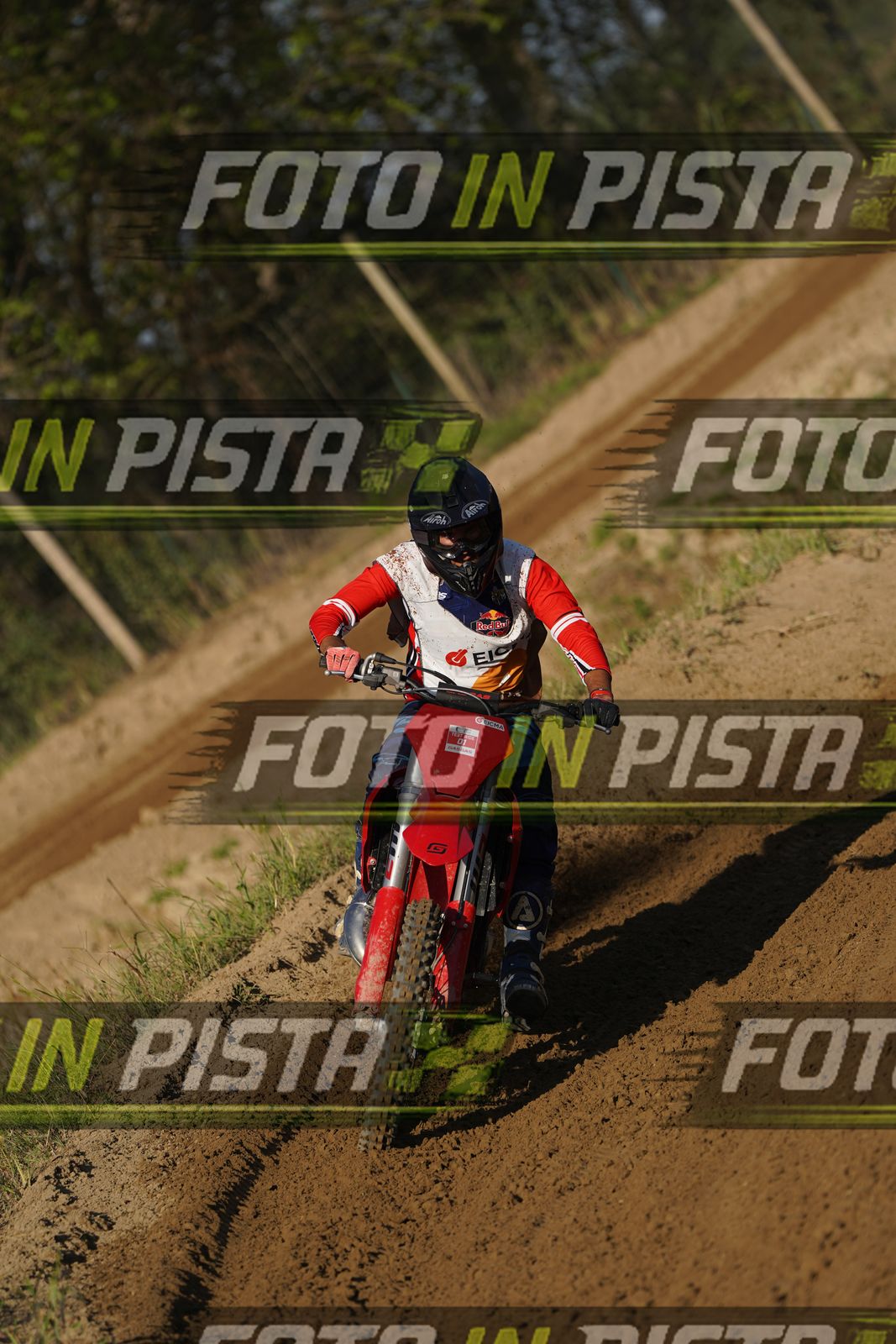 EICMA 19-09 16:00-17:00 · DOS00929