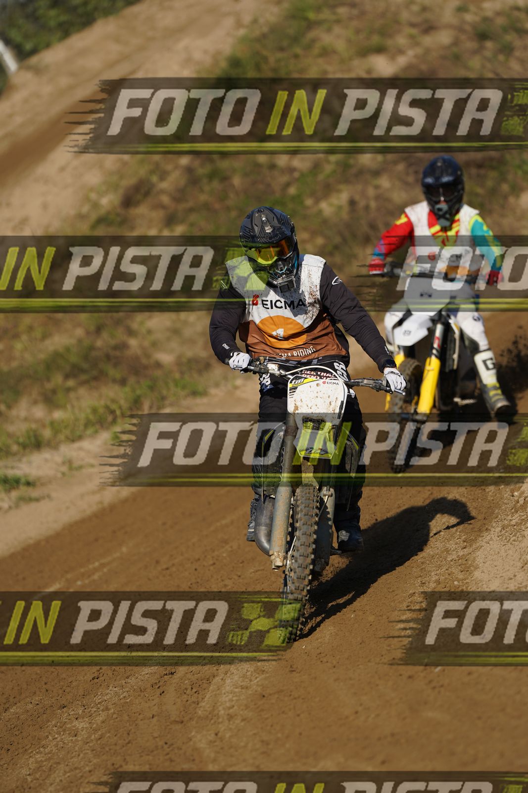 EICMA 19-09 16:00-17:00 · DOS00933