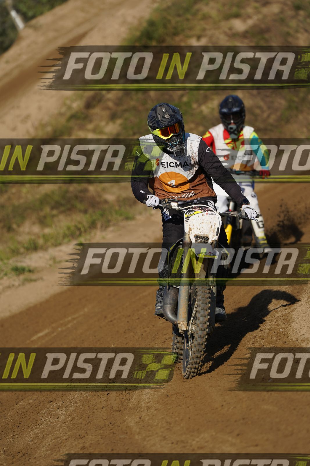 EICMA 19-09 16:00-17:00 · DOS00934