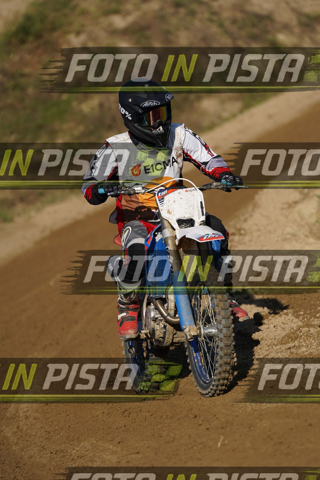 EICMA 19-09 16:00-17:00 · DOS00940