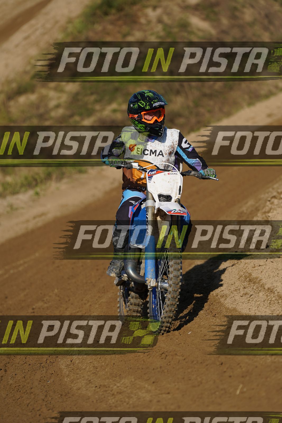 EICMA 19-09 16:00-17:00 · DOS00951