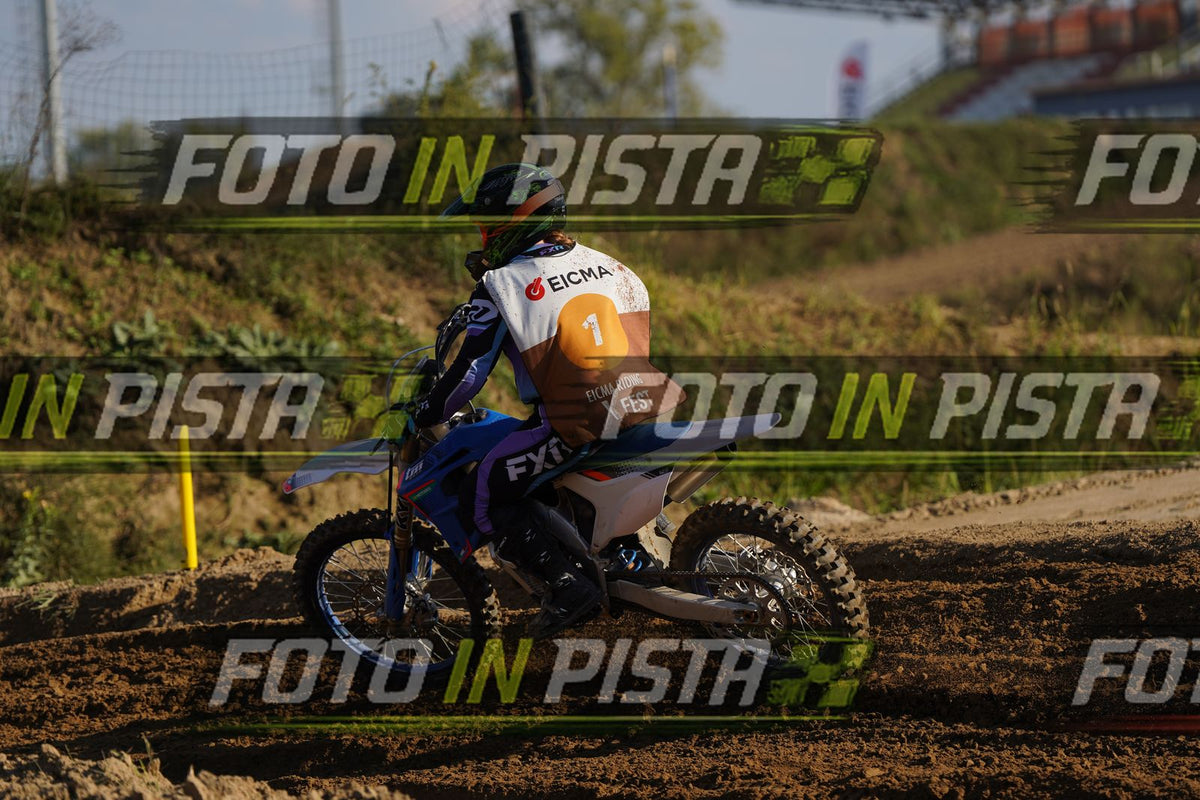 EICMA 19-09 16:00-17:00 · DOS00956