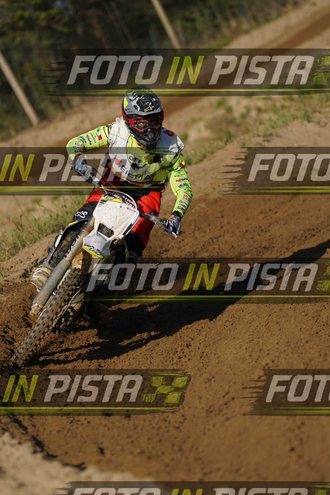 EICMA 19-09 16:00-17:00 · DOS01003