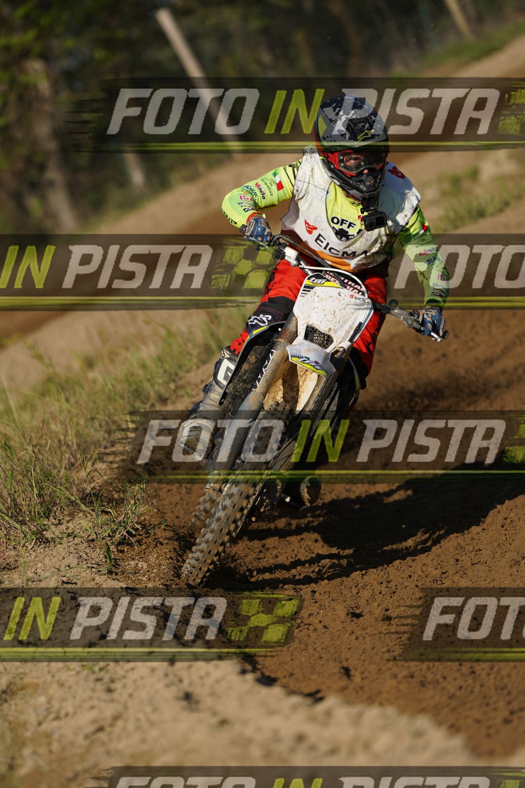 EICMA 19-09 16:00-17:00 · DOS01004