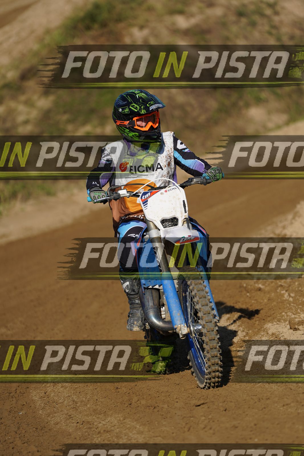 EICMA 19-09 16:00-17:00 · DOS01014