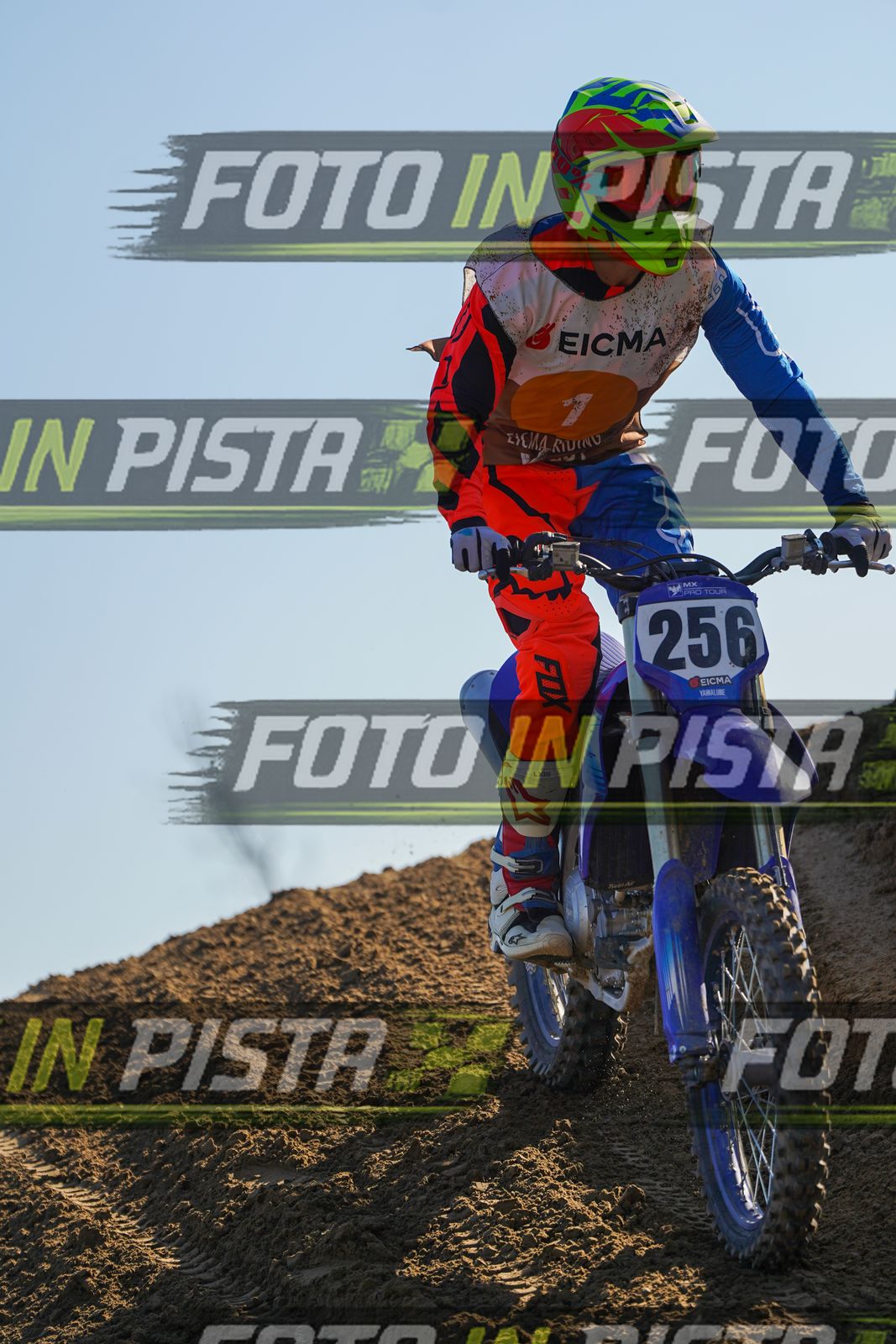 EICMA 19-09 17:00-18:00 · DOS01046