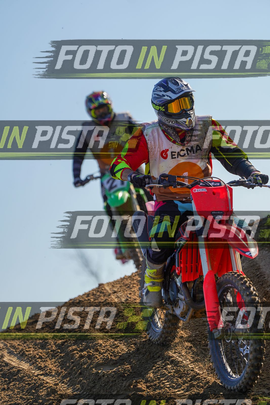 EICMA 19-09 17:00-18:00 · DOS01057