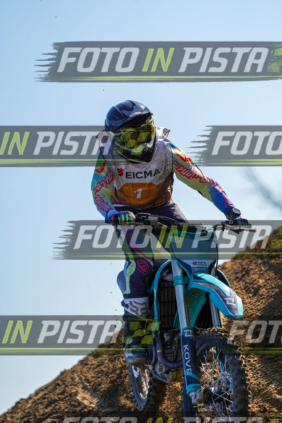 EICMA 19-09 17:00-18:00 · DOS01080