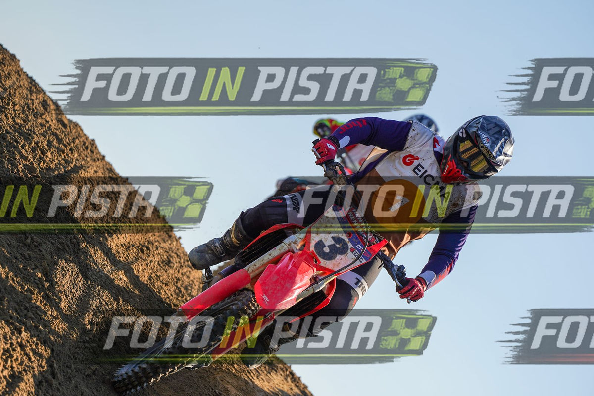EICMA 19-09 17:00-18:00 · DOS01090