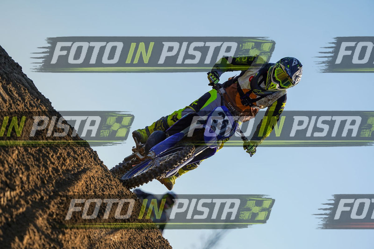 EICMA 19-09 17:00-18:00 · DOS01094