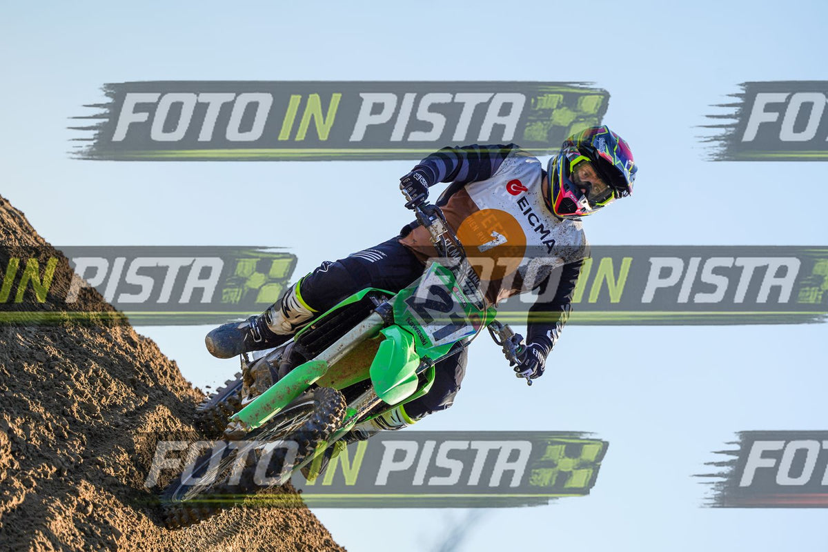 EICMA 19-09 17:00-18:00 · DOS01098