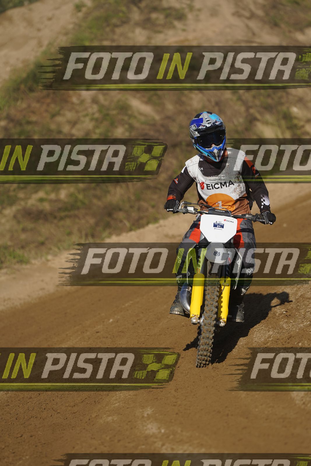 EICMA 19-09 17:00-18:00 · DOS01129