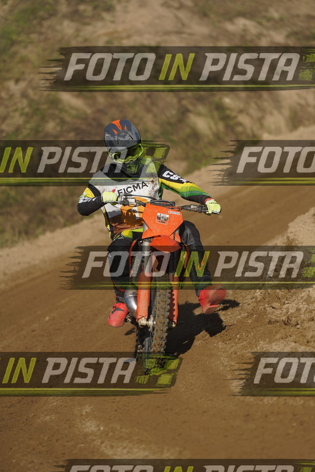 EICMA 19-09 17:00-18:00 · DOS01136