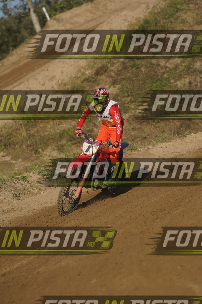 EICMA 19-09 17:00-18:00 · DOS01154
