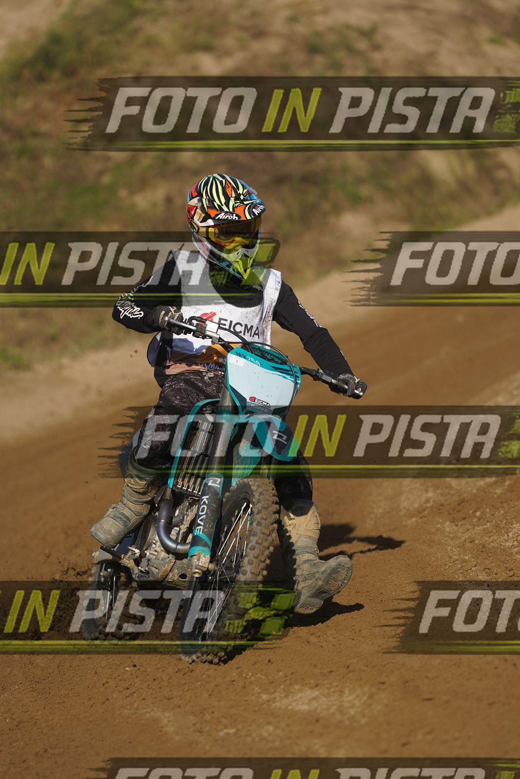 EICMA 19-09 17:00-18:00 · DOS01168