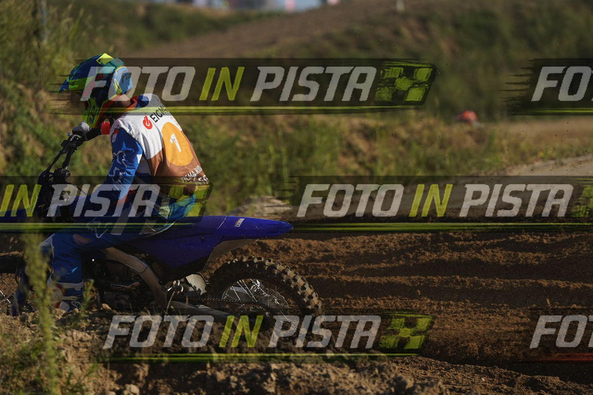 EICMA 19-09 17:00-18:00 · DOS01180
