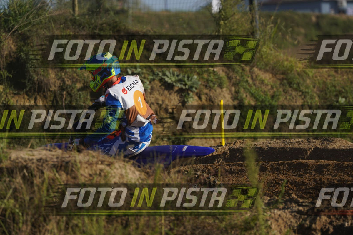 EICMA 19-09 17:00-18:00 · DOS01182