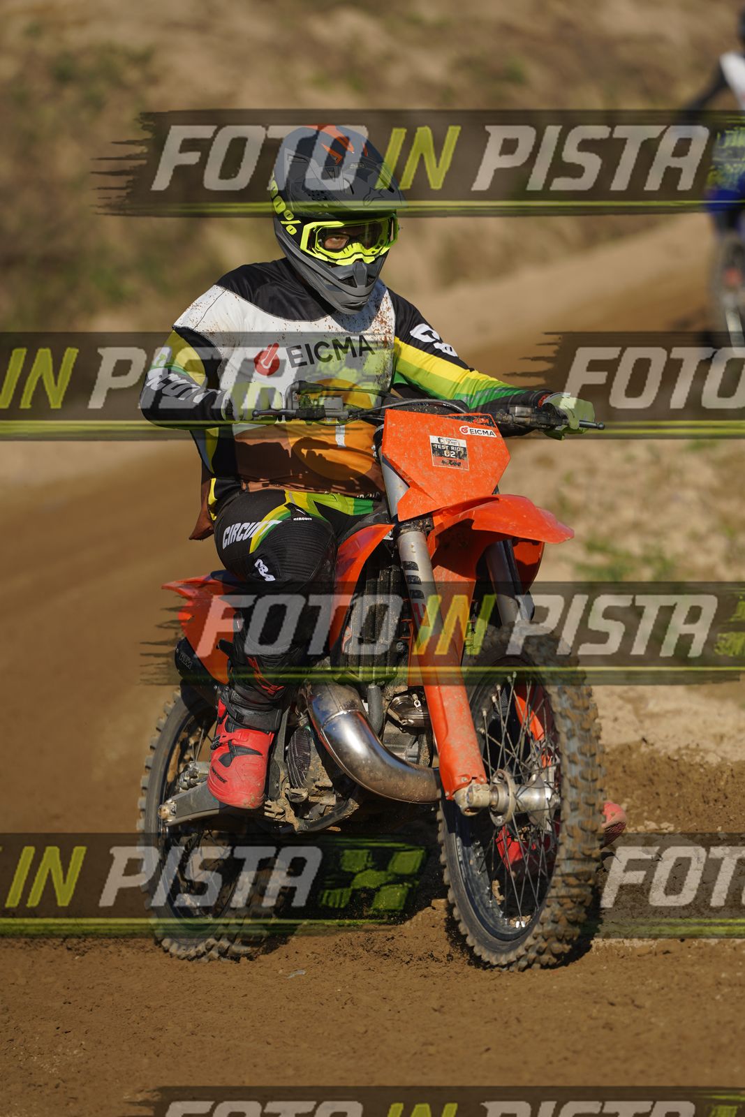 EICMA 19-09 17:00-18:00 · DOS01187