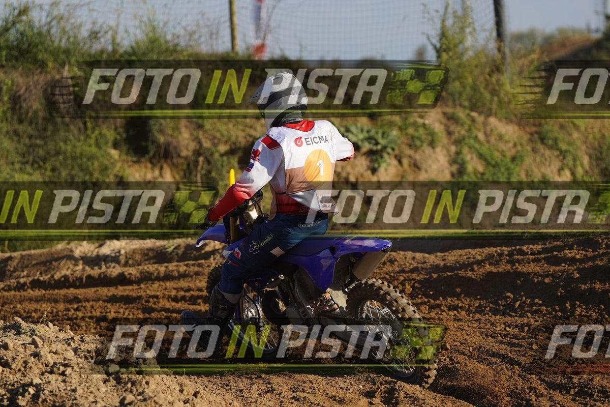 EICMA 19-09 17:00-18:00 · DOS01209