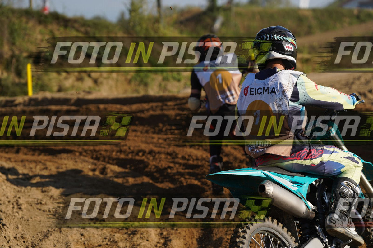 EICMA 19-09 17:00-18:00 · DOS01218