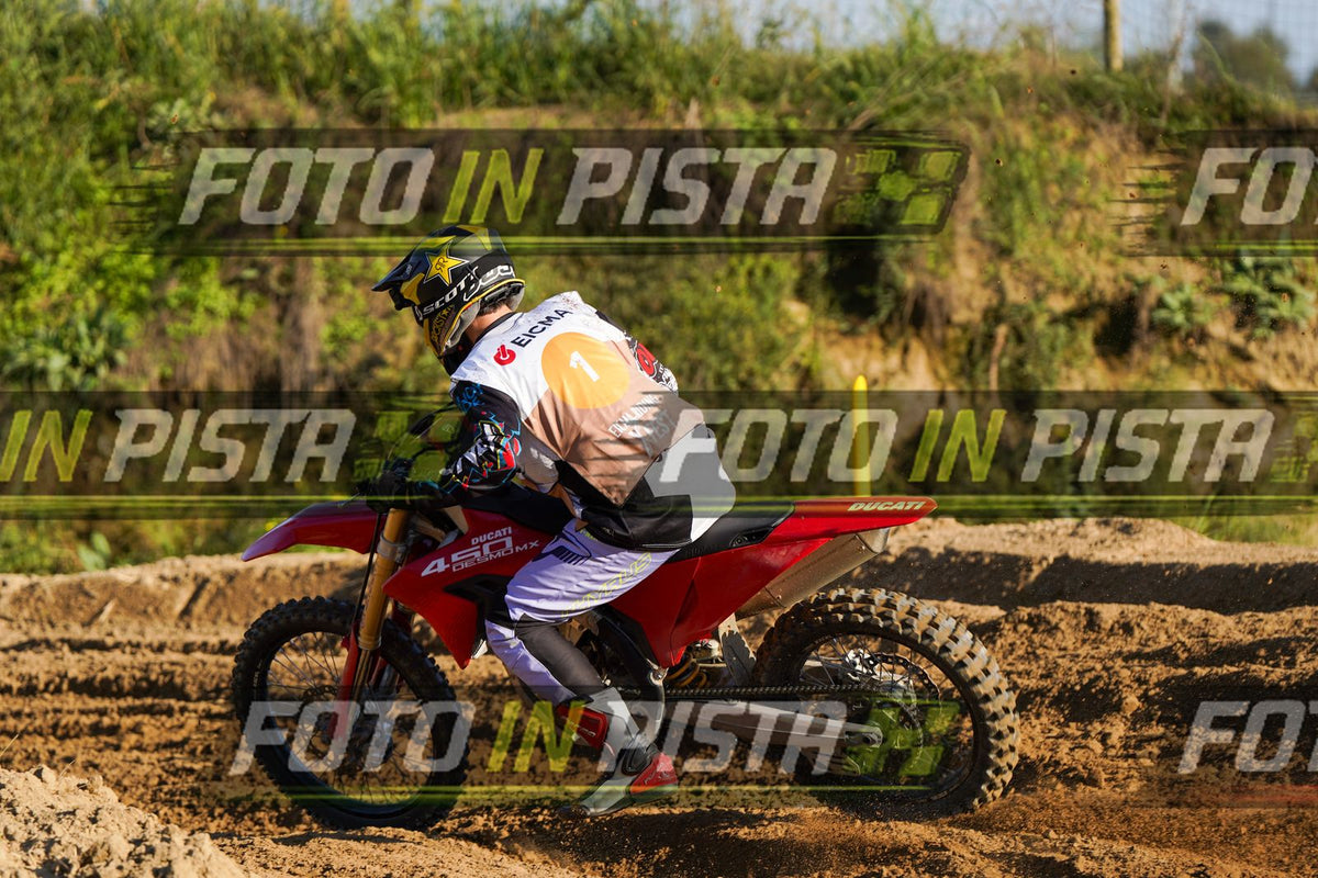 EICMA 19-09 17:00-18:00 · DOS01237