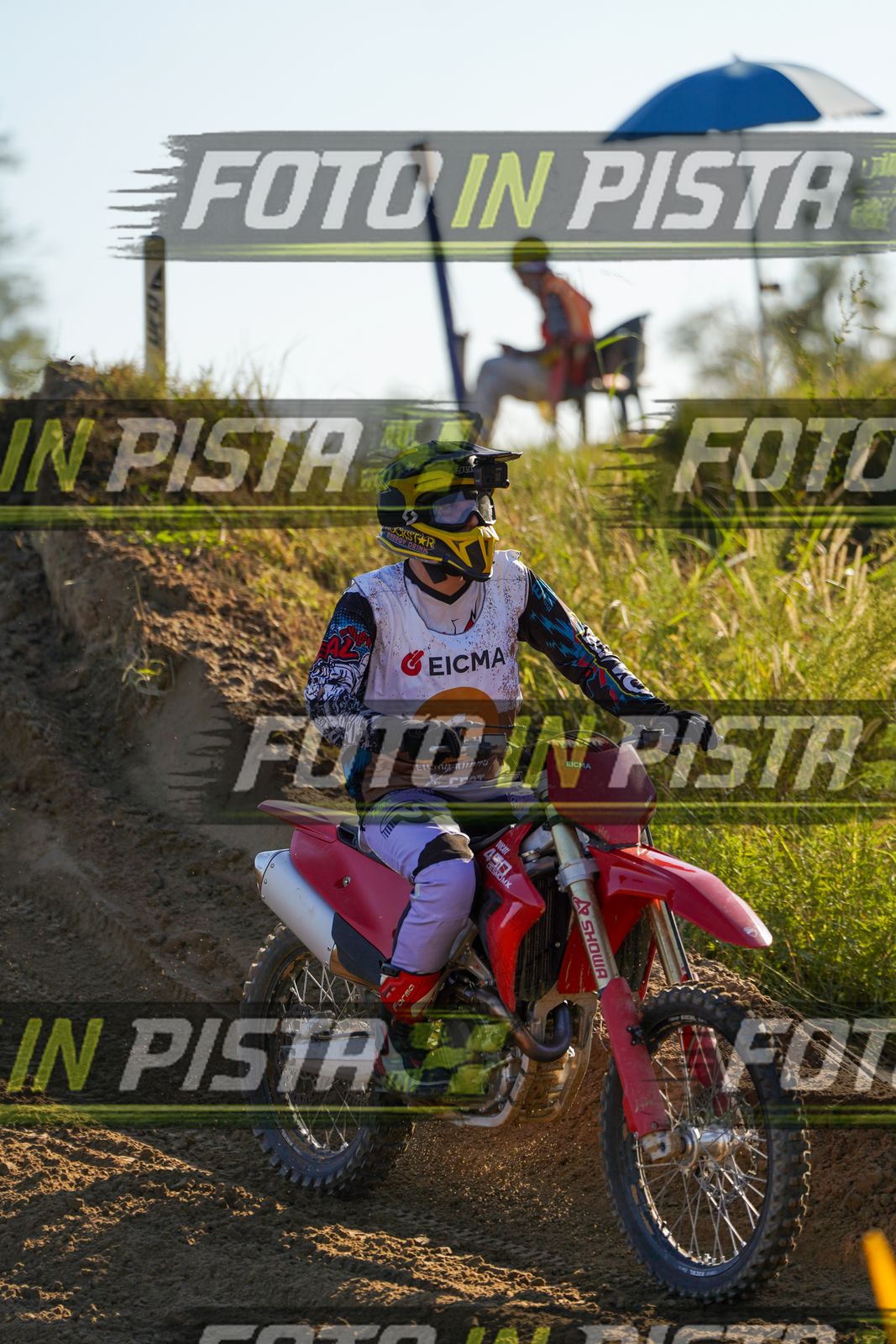 EICMA 19-09 17:00-18:00 · DOS01256