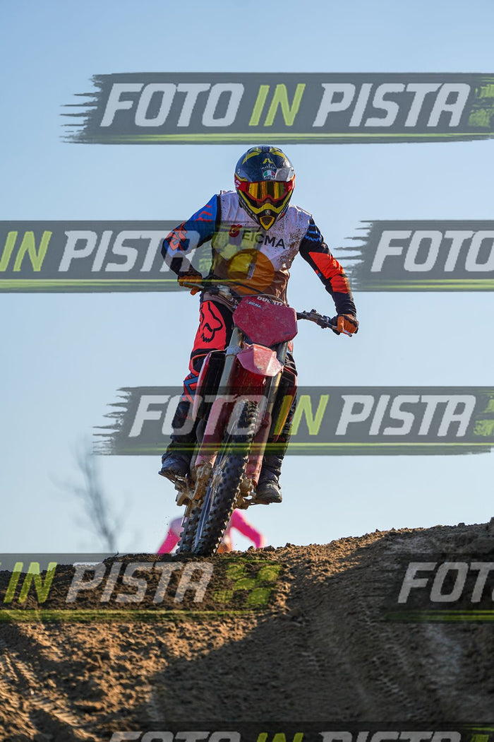 EICMA 19-09 17:00-18:00 · DOS01276