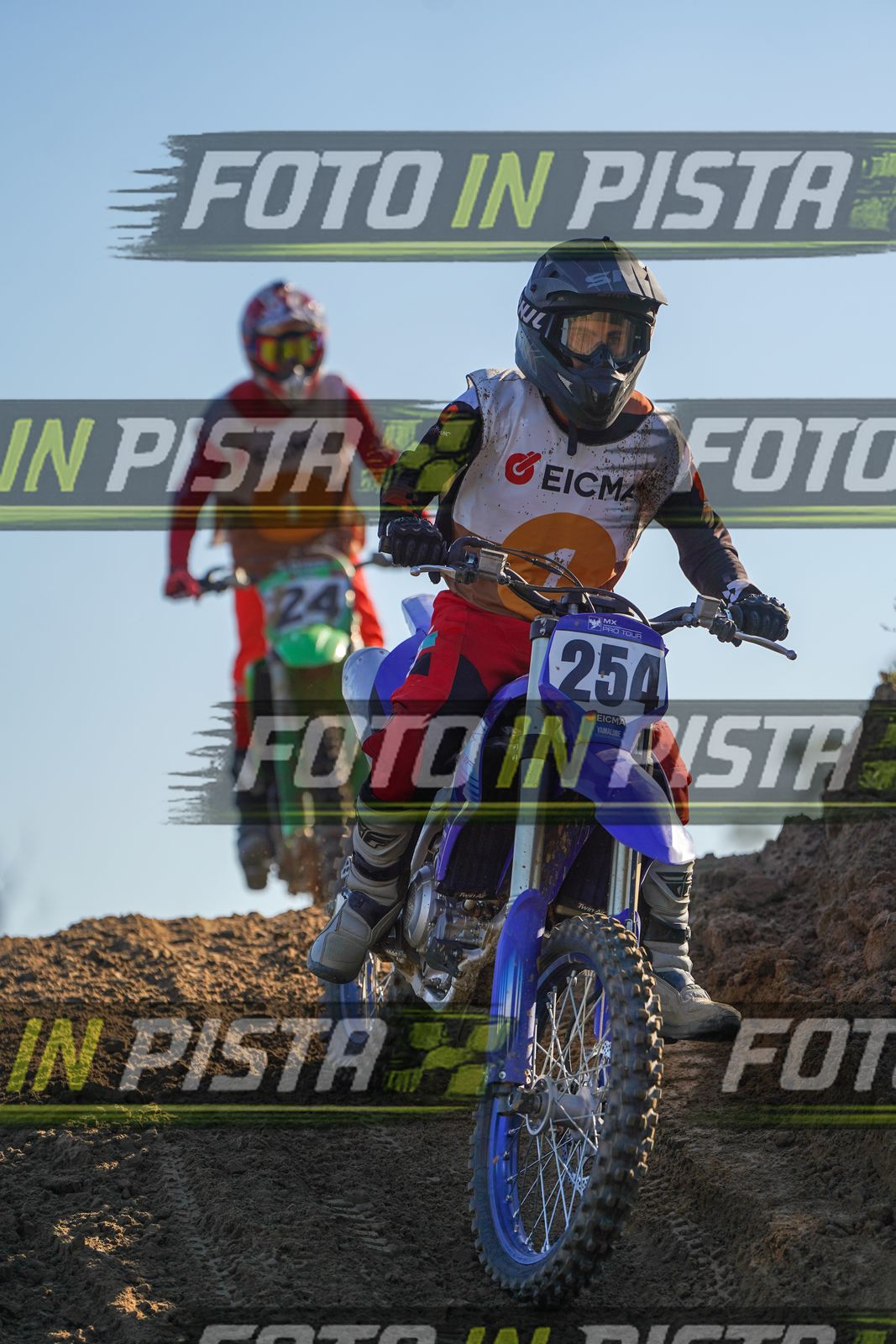 EICMA 19-09 17:00-18:00 · DOS01308