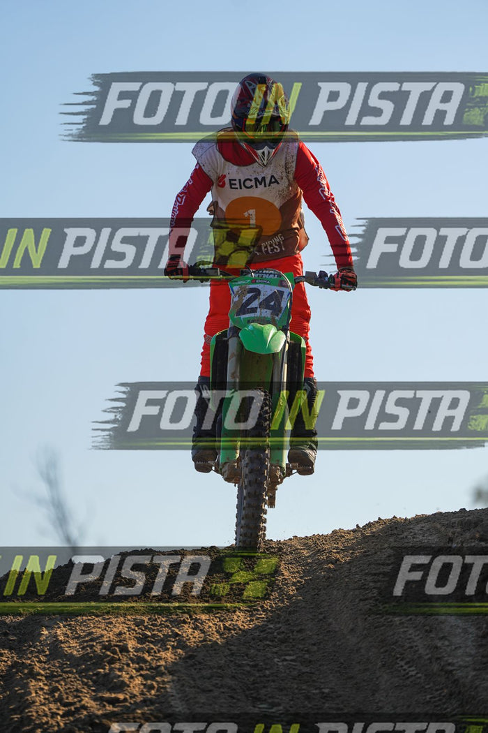 EICMA 19-09 17:00-18:00 · DOS01309