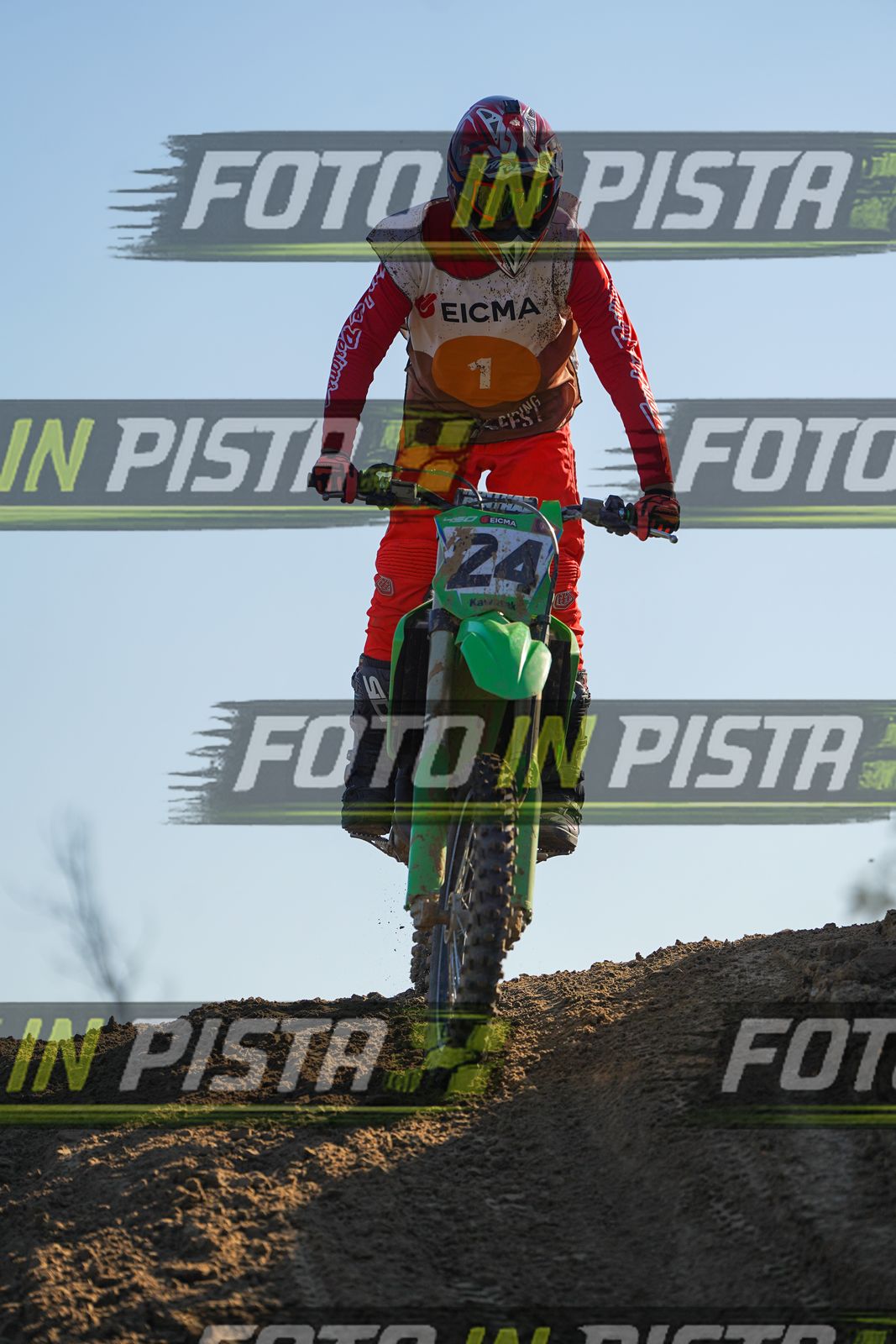 EICMA 19-09 17:00-18:00 · DOS01310