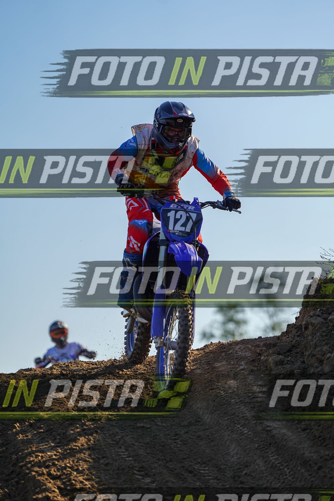 EICMA 19-09 17:00-18:00 · DOS01342