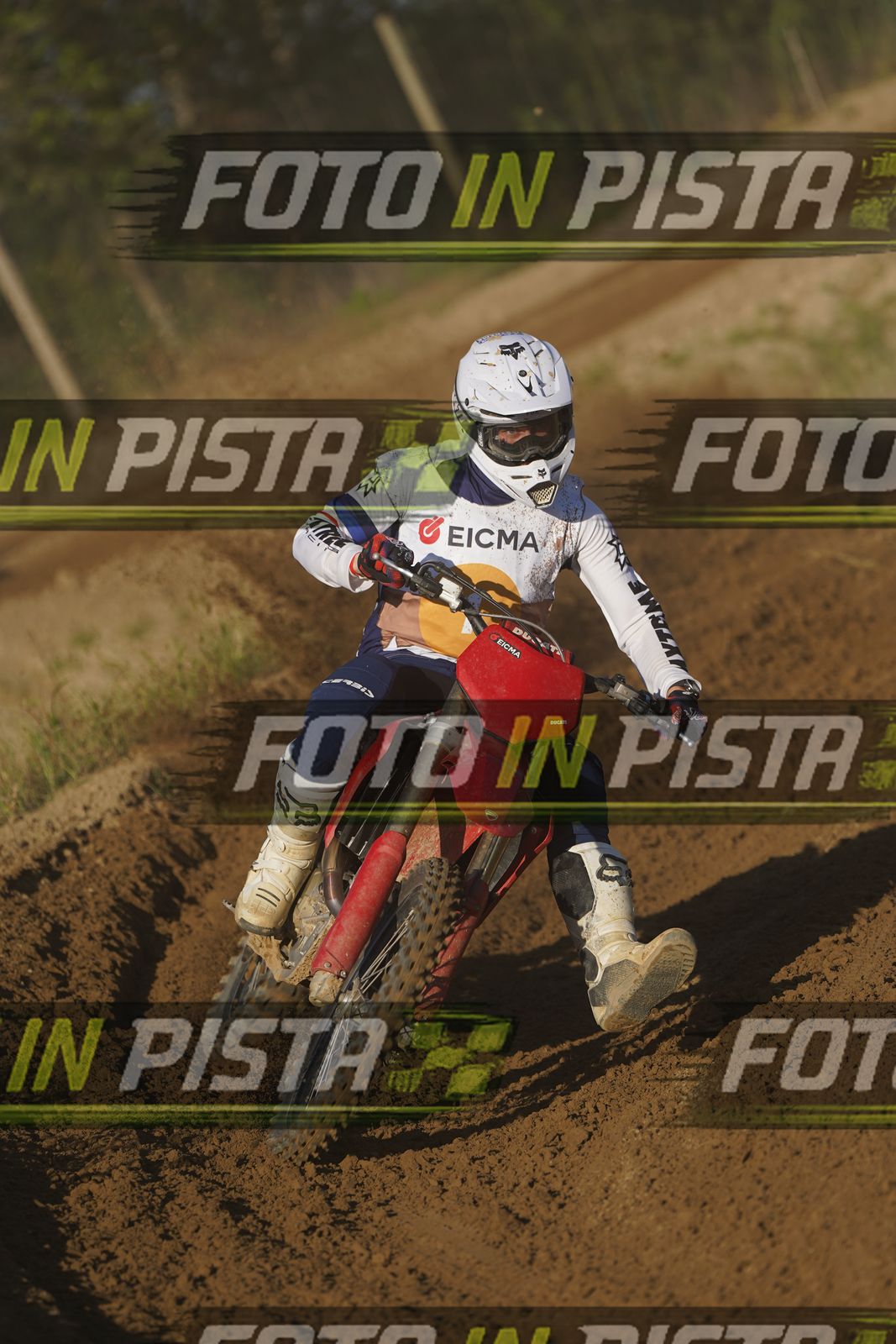 EICMA 19-09 17:00-18:00 · DOS01369