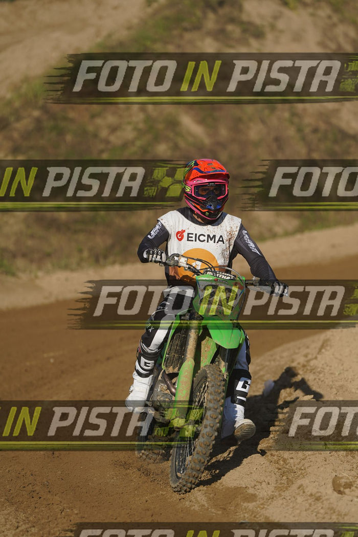 EICMA 19-09 17:00-18:00 · DOS01379